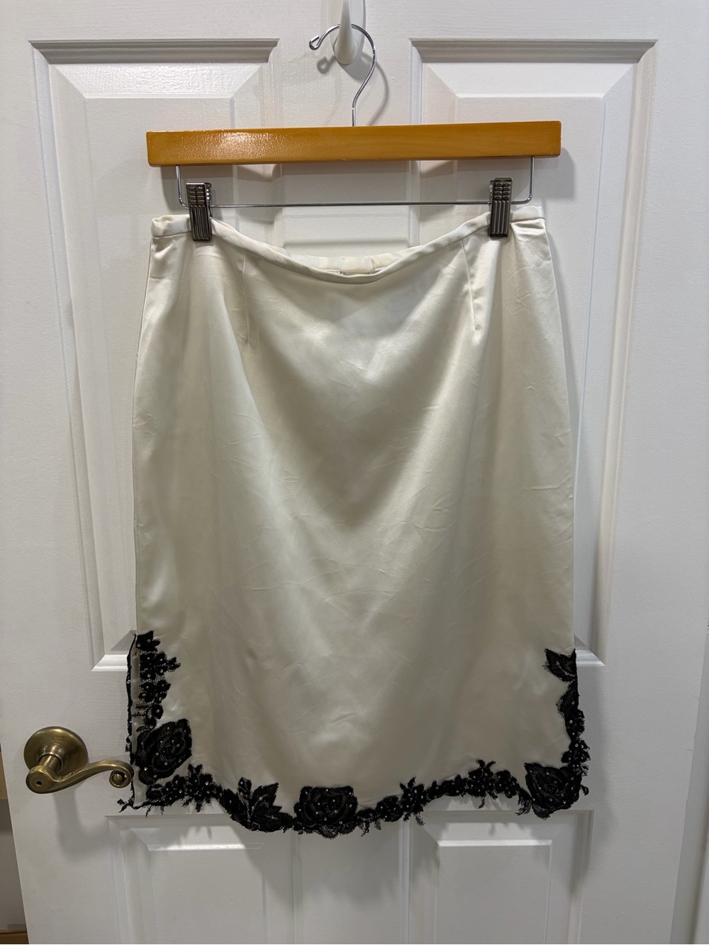 Vintage Satin Beaded Lace Hem Adrianna Papell Slip Skirt EUC Size 10